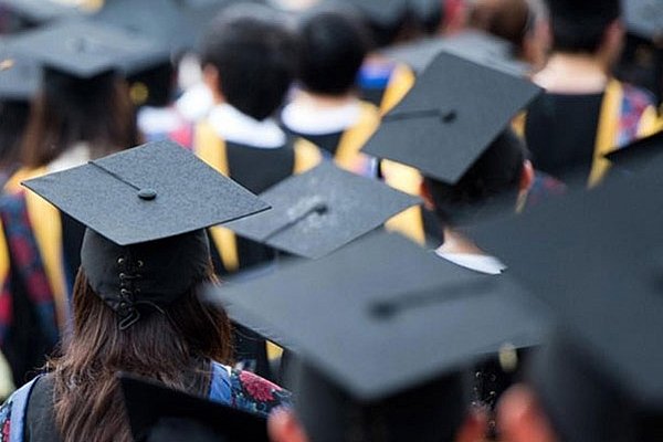 Trong khoa học không có chỗ cho ưu tiên công thần, quan chức