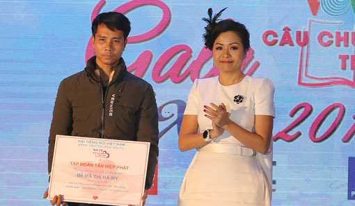 Tập đoàn Tân Hiệp Phát: Đồng hành cùng chương trình “Gala Xuân 2018 – Câu chuyện trái tim”