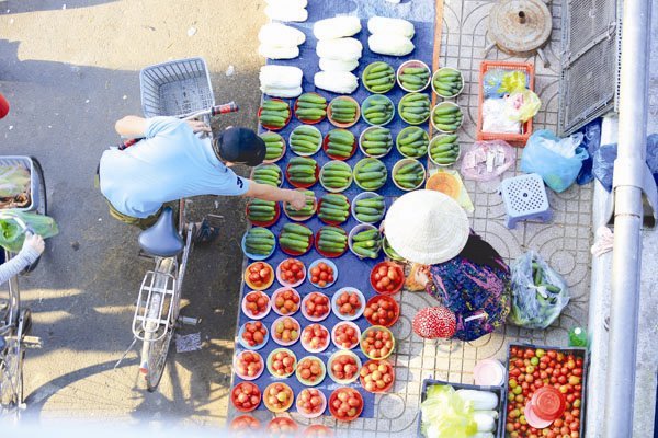 Lương tại doanh nghiệp: Nhà nước không nên can thiệp