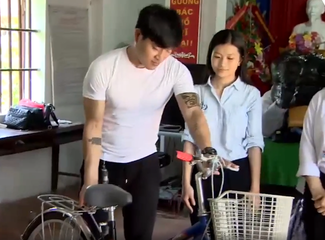 Sẻ chia tấm lòng đến học sinh nghèo tỉnh Nam Định