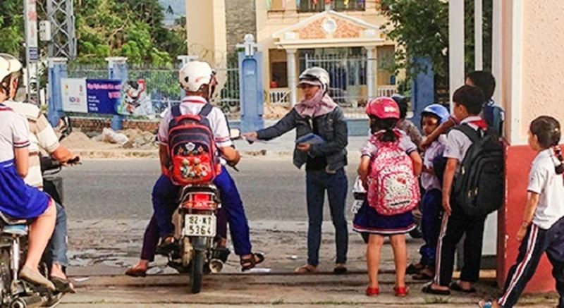 Chiêu dụ học hè và những “cạm bẫy” bủa vây học trò