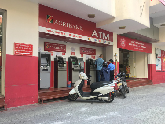 Đủ chiêu lấy thông tin, trộm tiền trong tài khoản, thẻ ATM