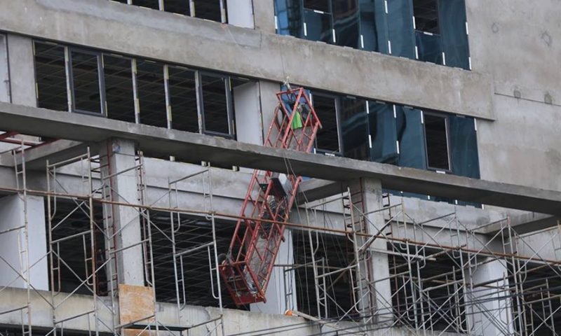 Để không còn những cái chết từ trên trời rơi xuống