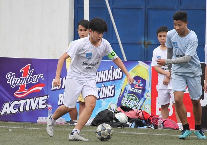 Vòng 1/16 giải bóng đá học sinh tranh Cup Number 1 Active