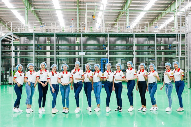 Top 45 hoa khôi sinh viên khám phá công nghệ Aseptic của Tân Hiệp Phát