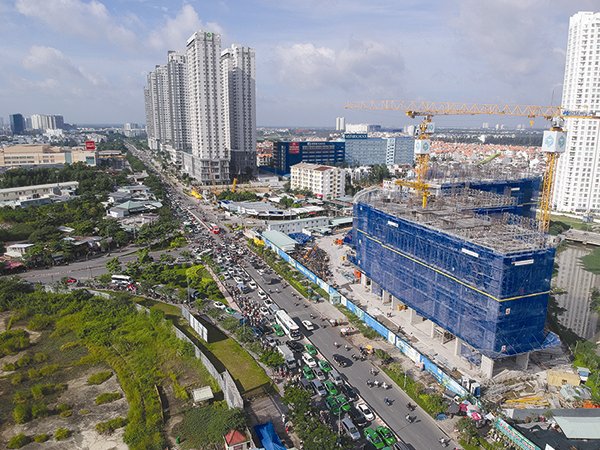 Nguy cơ thu ngân sách lệ thuộc vào đất