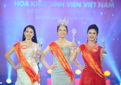 Vẻ đẹp rạng rỡ của tân Hoa khôi chinh phục khán giả