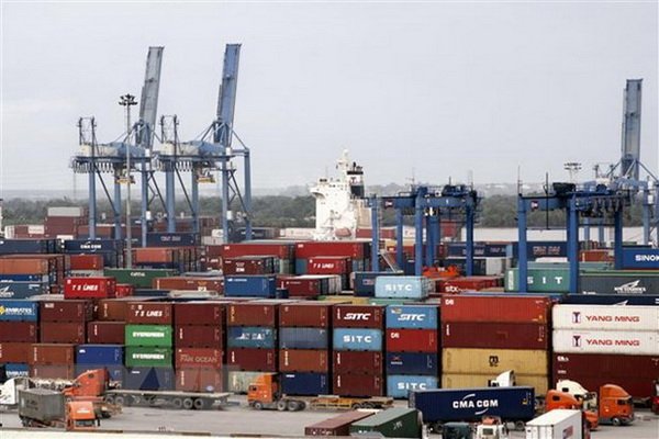Tái chế nhựa phế liệu, có công không có tội