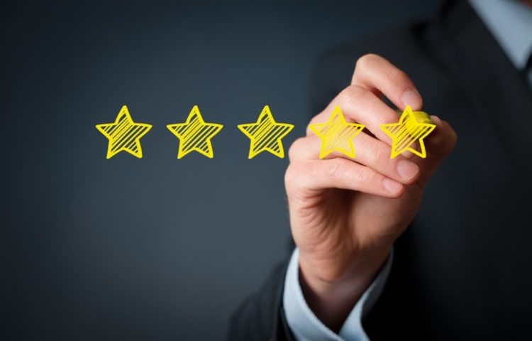 Đánh giá thành tích: Nhân viên muốn được so sánh với chính bản thân mình hơn là với người khác