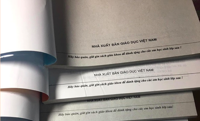 Bài học sâu sắc từ một thông điệp trên sách giáo khoa