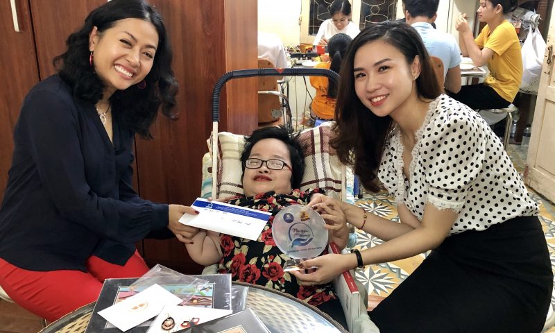 Phó Tổng Giám đốc Trần Uyên Phương đồng hành cùng Nối trọn yêu thương – Tập 2
