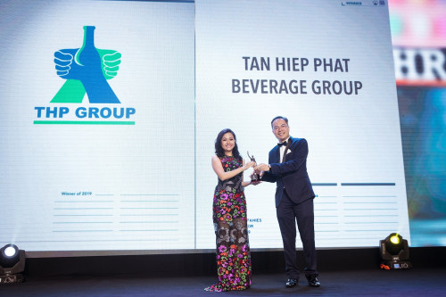 Tân Hiệp Phát vinh dự nhận giải thưởng “Nơi làm việc tốt nhất châu Á năm 2019”