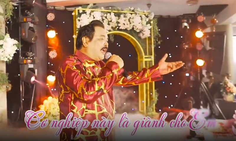 Ông chủ Tân Hiệp Phát ngọt ngào hát tặng vợ yêu nhân kỷ niệm 40 năm ngày cưới