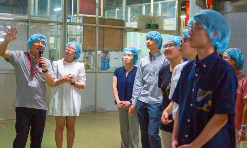 Đoàn sinh viên đại học đến từ Nhật Bản tham quan Tân Hiệp Phát
