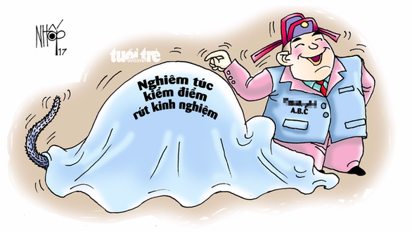 Ông Ghi-nét đi kiện