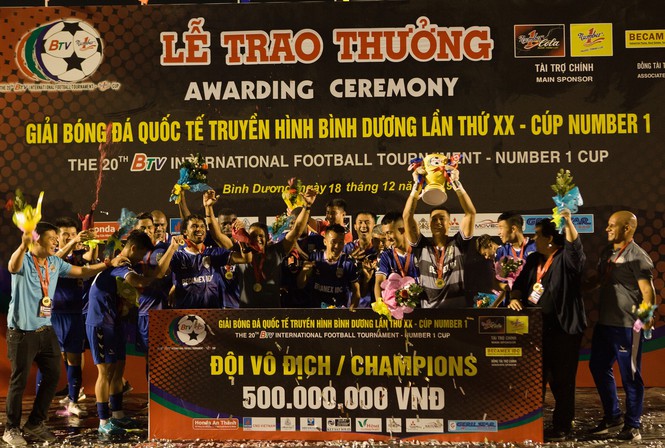 CLB B.Bình Dương giành chức vô địch Giải bóng đá Quốc tế Cúp Number 1