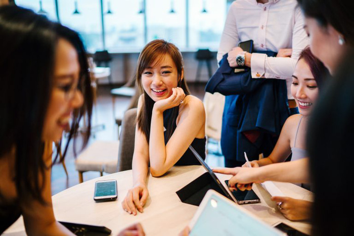 5 kỹ năng để phụ nữ giữ việc làm trước sự đe dọa của trí tuệ nhân tạo