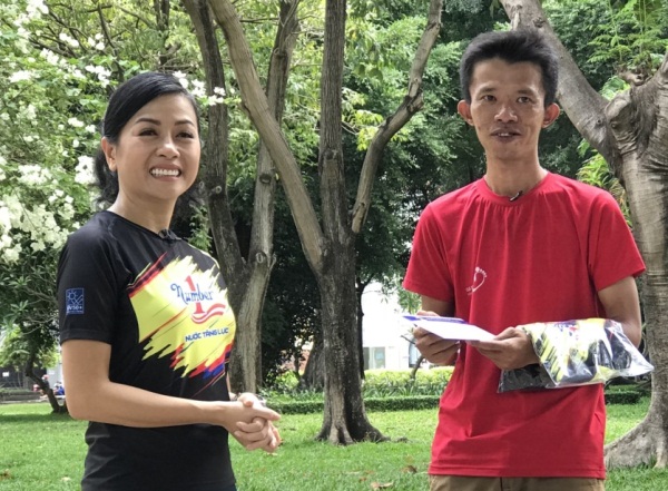 Tâm Ngô Đồng với hành trình đi bộ khắp 45 tỉnh thành