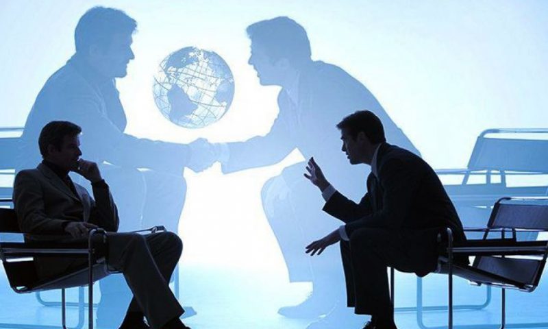 Người đàm phán phải biết lắng nghe và bắt được cảm xúc của đối tác