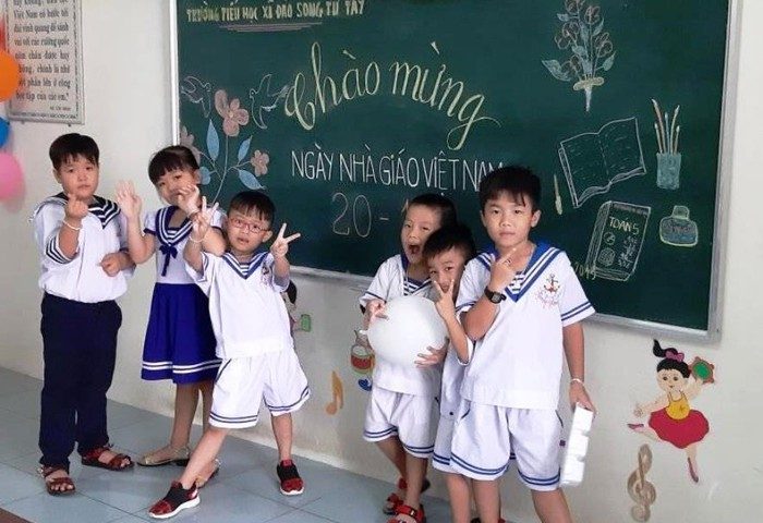 Tâm sự của những người “gieo chữ” ở Trường Sa