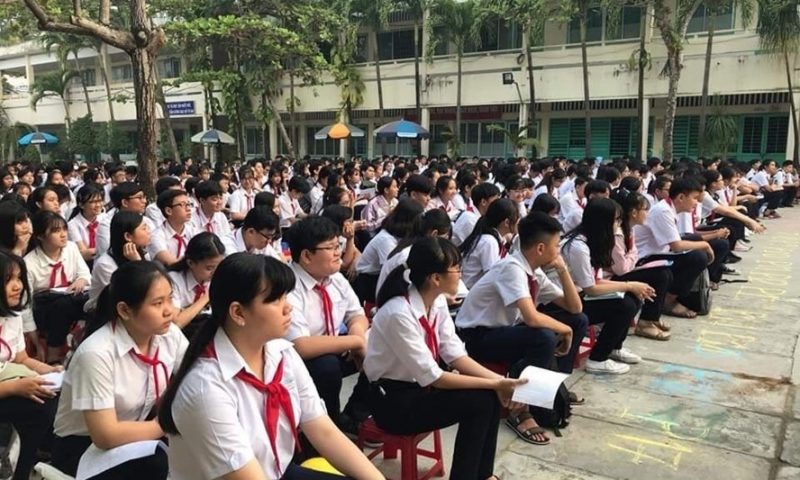 Để học trò uất ức tự tử là lỗi của người thầy